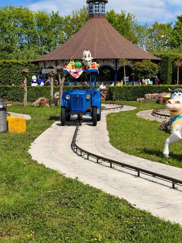 Een tractorattractie tijdens een uitstapje